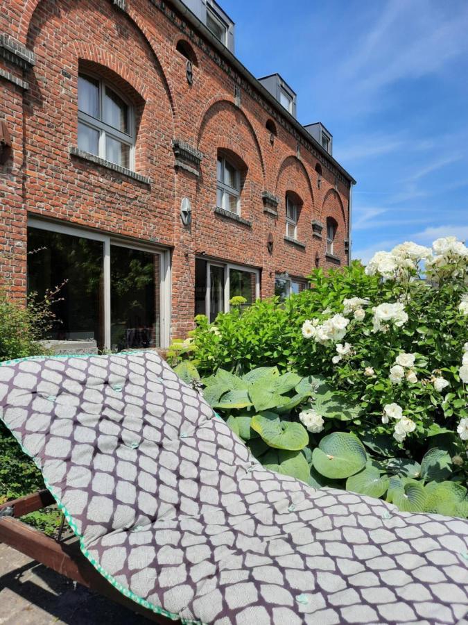La Poterie - Chambres D'Hotes / Bed & Breakfast 阿特 外观 照片